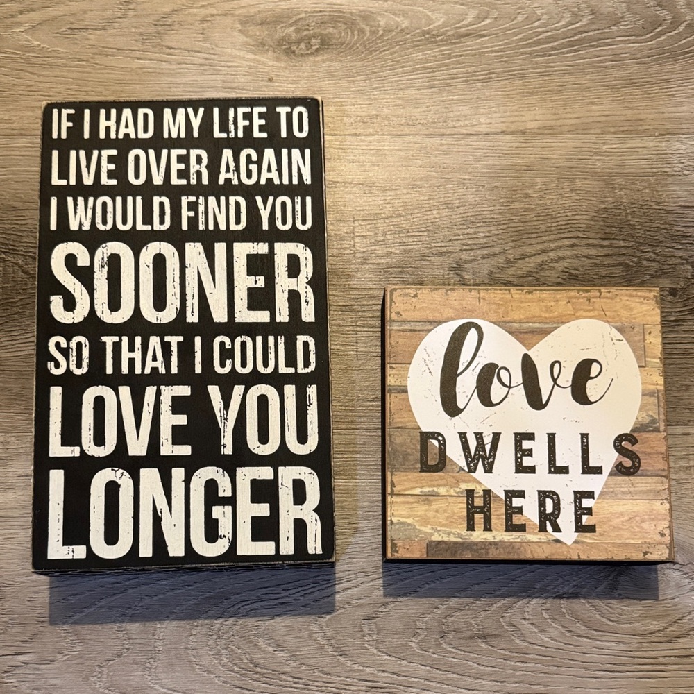 Wall decor bundle